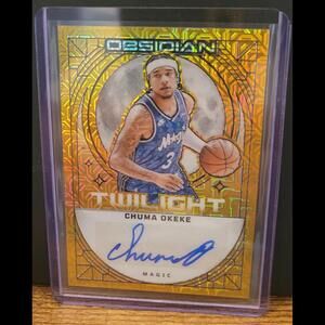 2023-24 PANINI OBSIDIAN TWILIGHT CHUMA OKEKE Auto /10 Gold
